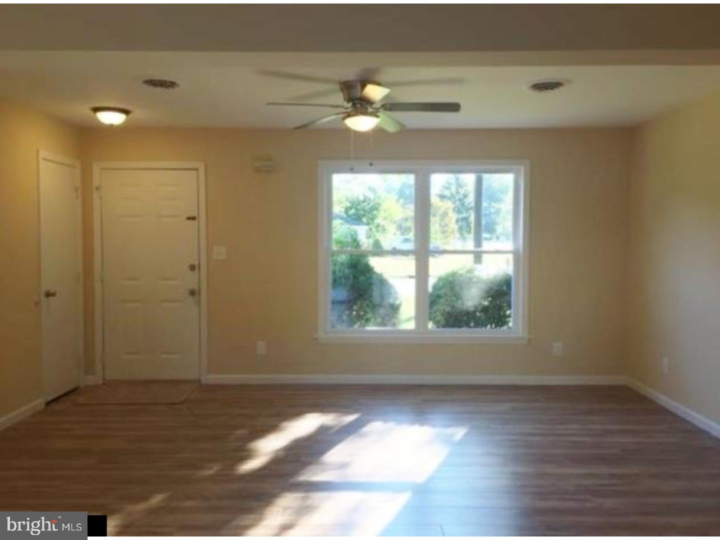 516 West Oak Road Vineland, NJ 08360 - Photo 3 of 23 Gallery Image 3