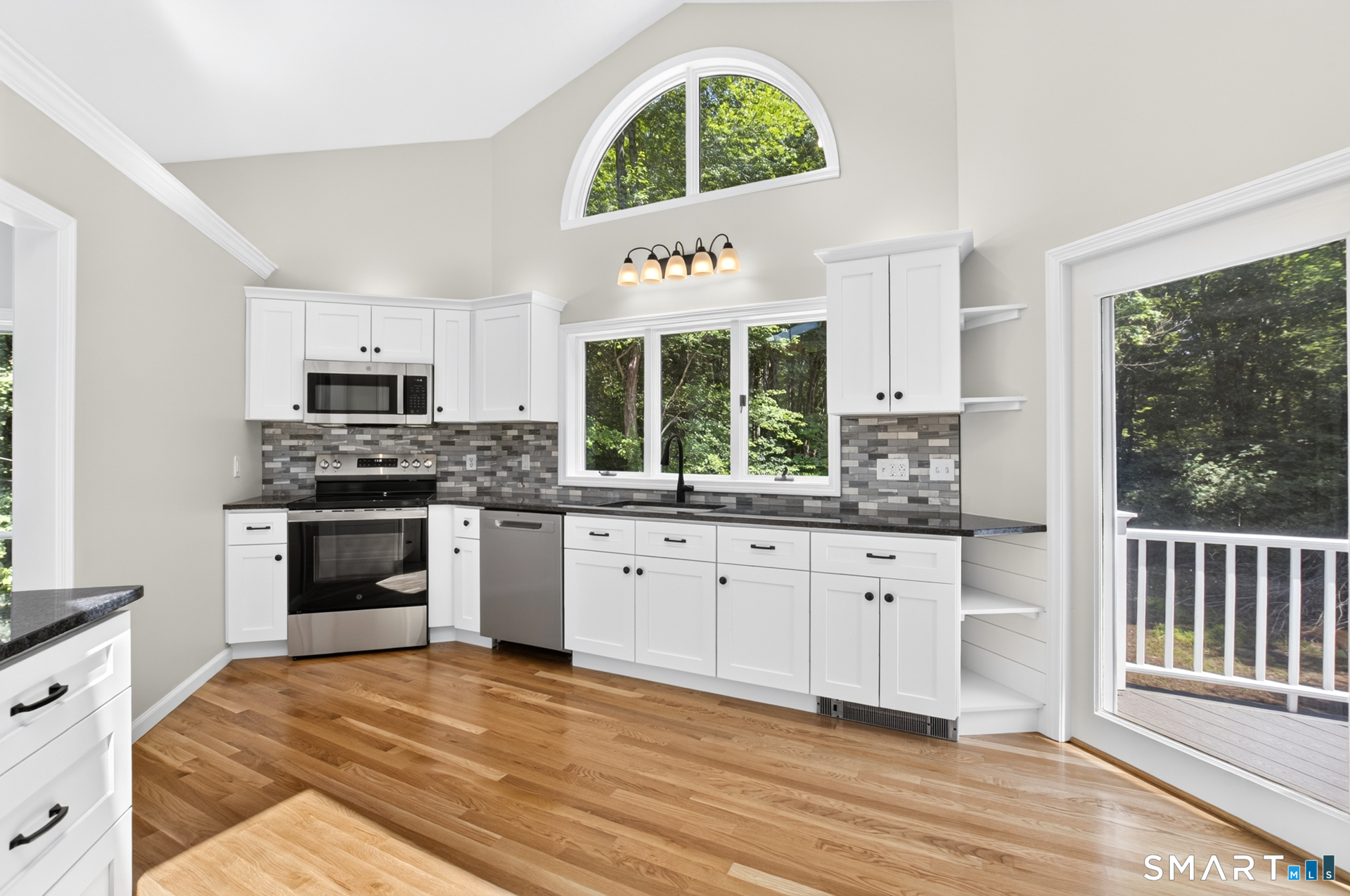 227 W Road Marlborough, CT 06447 - Photo 4 of 35