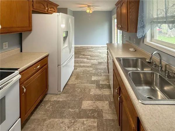 $235,000 | 315 West Street, Lathrop, MO 64465