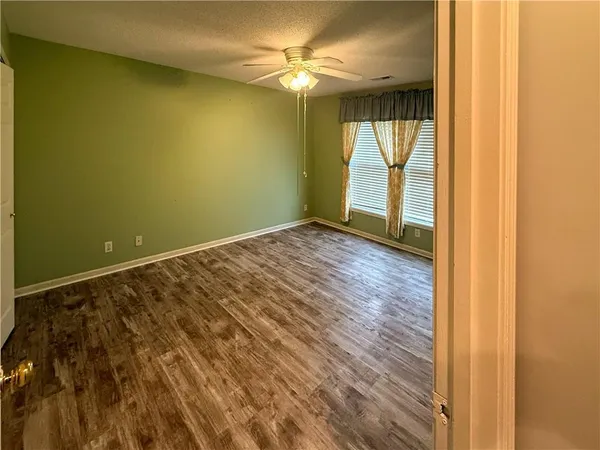 $235,000 | 315 West Street, Lathrop, MO 64465