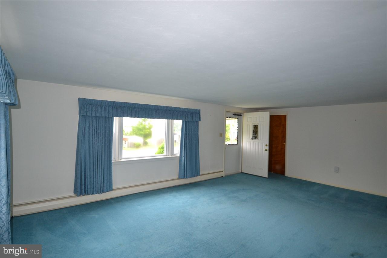 104 Hillside Road Hanover, PA 17331 - Photo 11 of 27 Gallery Image 11