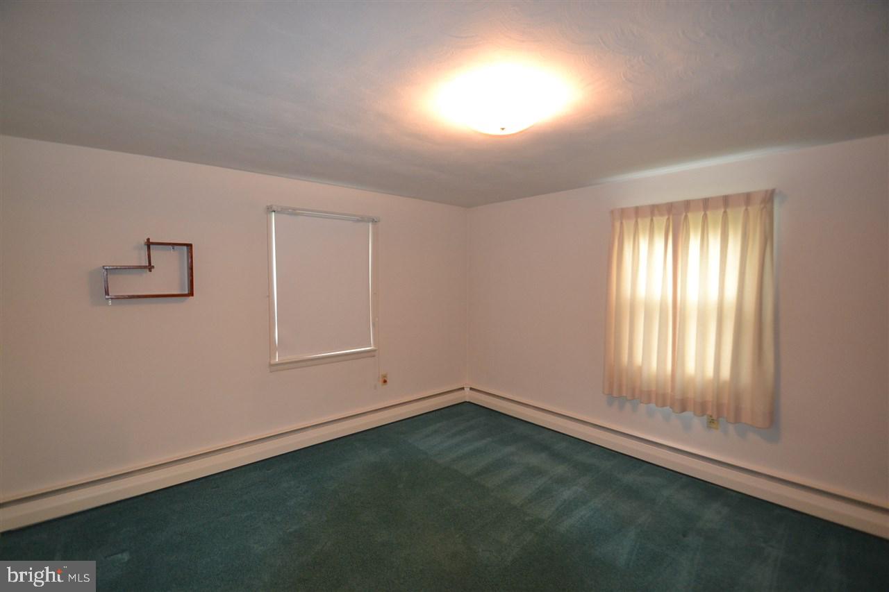 104 Hillside Road Hanover, PA 17331 - Photo 19 of 27 Gallery Image 19