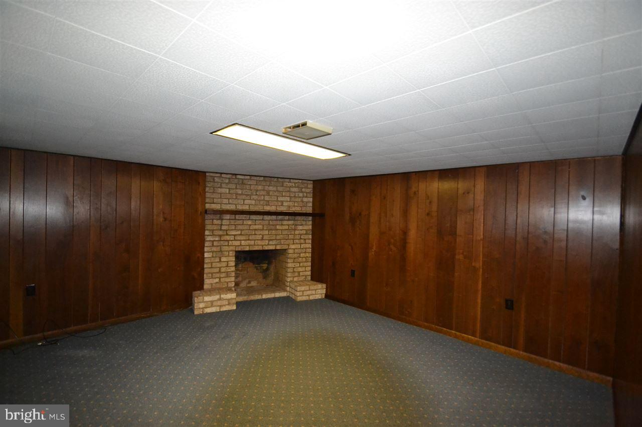 104 Hillside Road Hanover, PA 17331 - Photo 21 of 27 Gallery Image 21