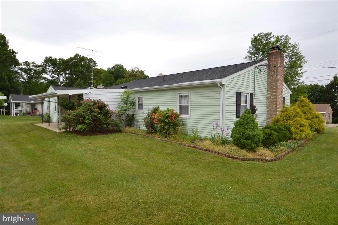 104 Hillside Road Hanover, PA 17331 - Photo 5 of 27 Gallery Image 5