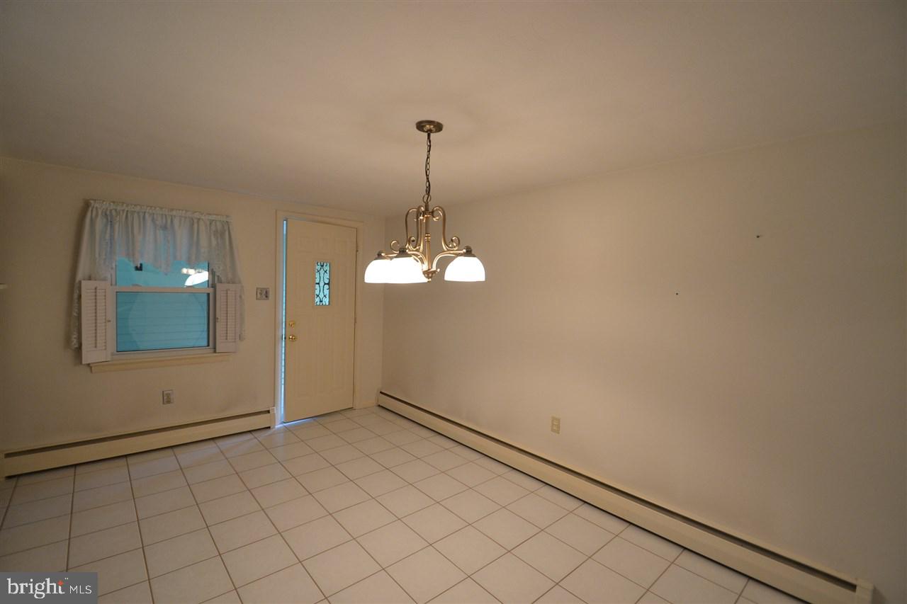 104 Hillside Road Hanover, PA 17331 - Photo 9 of 27 Gallery Image 9