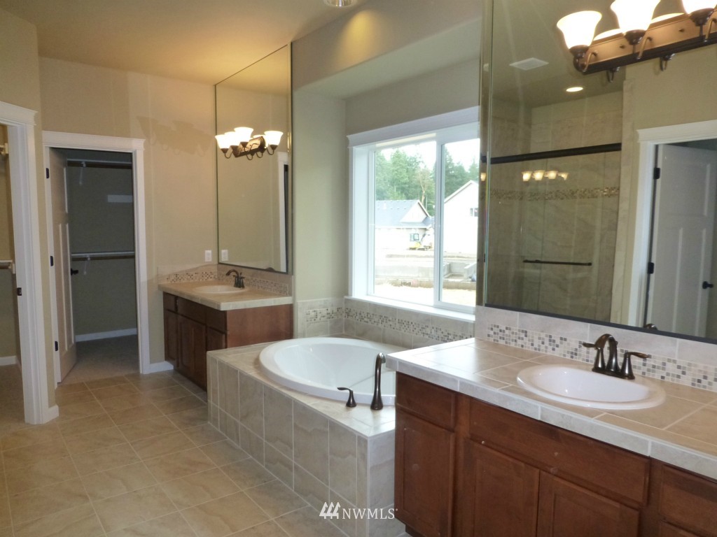 5200 Blvd Ext Road Southeast Olympia, WA 98501 - Photo 14 of 25 Gallery Image 14