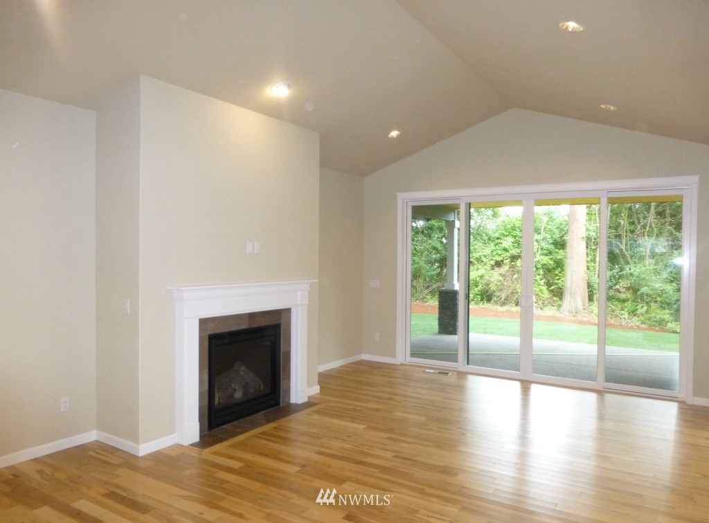 5200 Blvd Ext Road Southeast Olympia, WA 98501 - Photo 6 of 25 Gallery Image 6