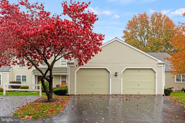 $1,950 | 2006 Wexford Road, Palmyra, PA 17078