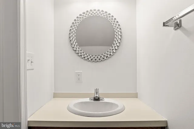 $1,950 | 2006 Wexford Road, Palmyra, PA 17078