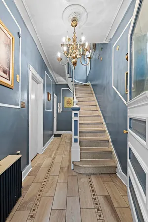 a view of entryway