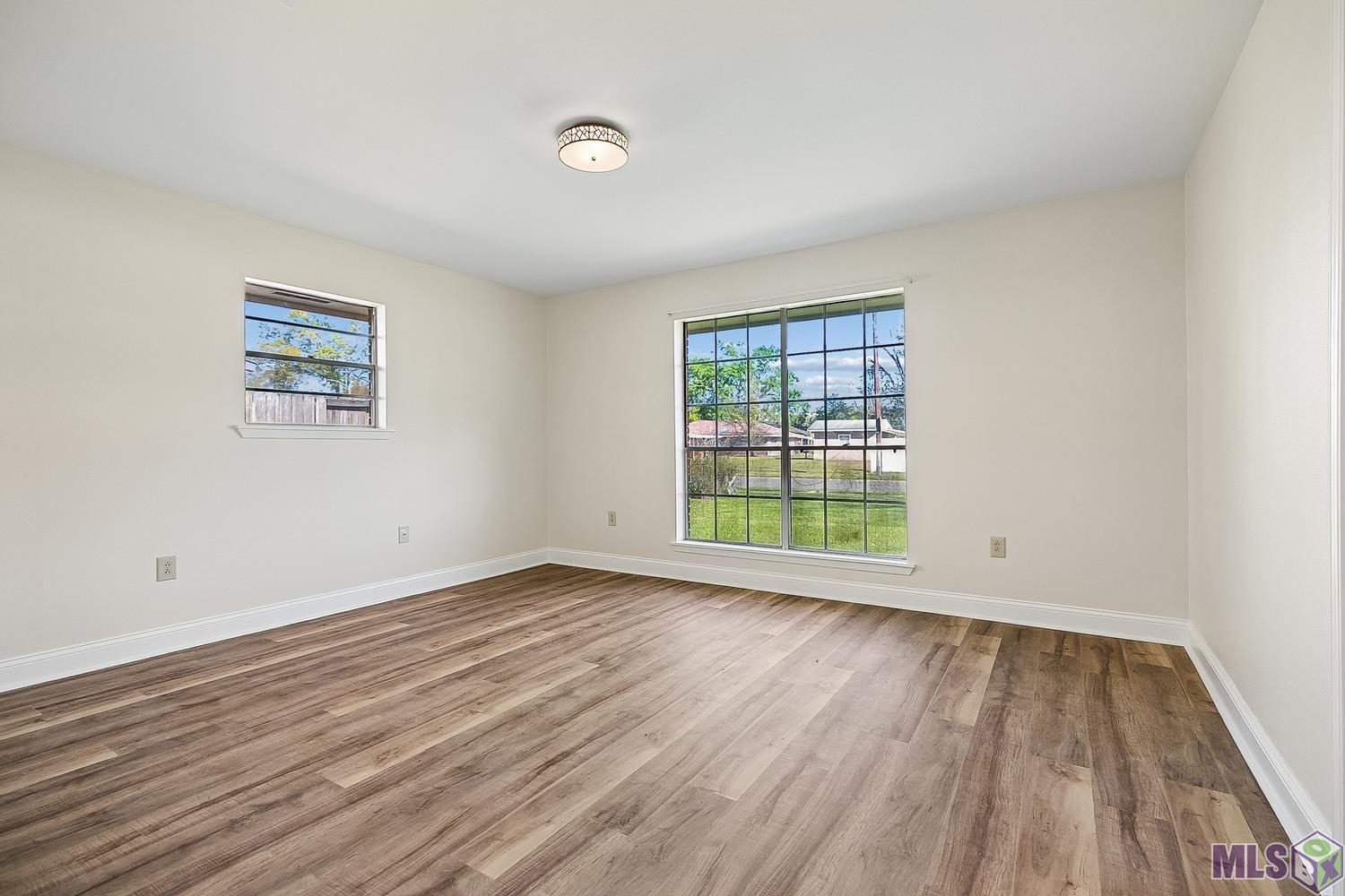 8950 Graham Drive Baton Rouge, LA 70814 - Photo 10 of 11 Gallery Image 10
