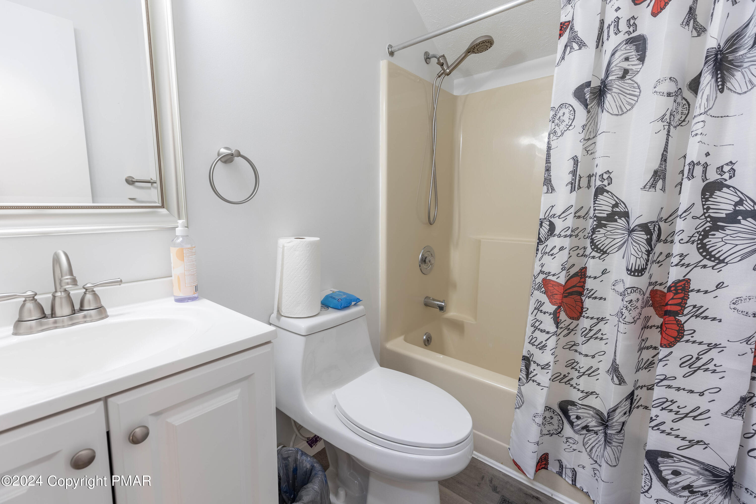 8143 Mayfair Road Tobyhanna, PA 18466 - Photo 21 of 46 Second Floor-4