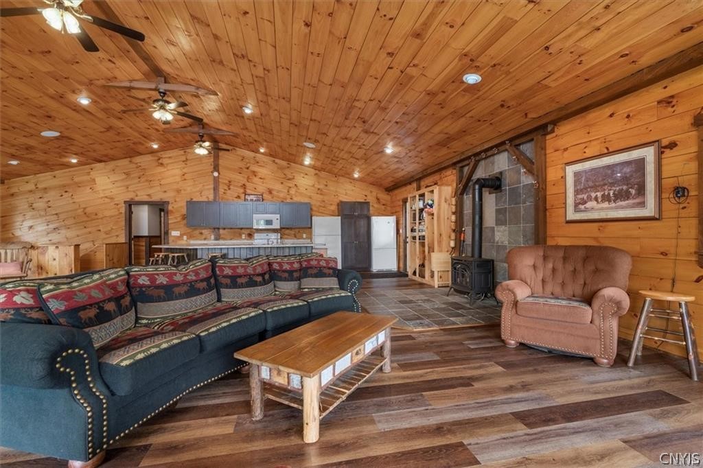 5494 North Shore Road Greig, NY 13312 - Photo 17 of 49 Top Floor Unit