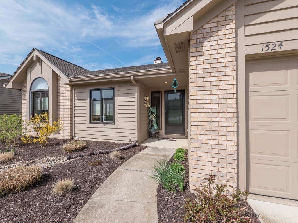 1524 Spring Cress Road Fort Wayne, IN 46814 - Photo 2 of 31