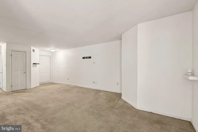 $237,500 | 20 Deer Run Court, Unit 514, Baltimore, MD 21227