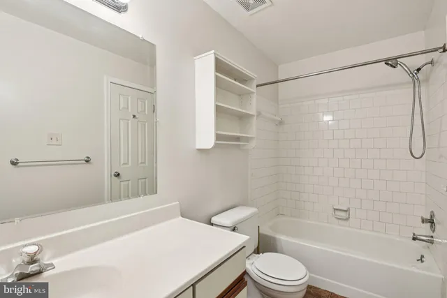 $237,500 | 20 Deer Run Court, Unit 514, Baltimore, MD 21227