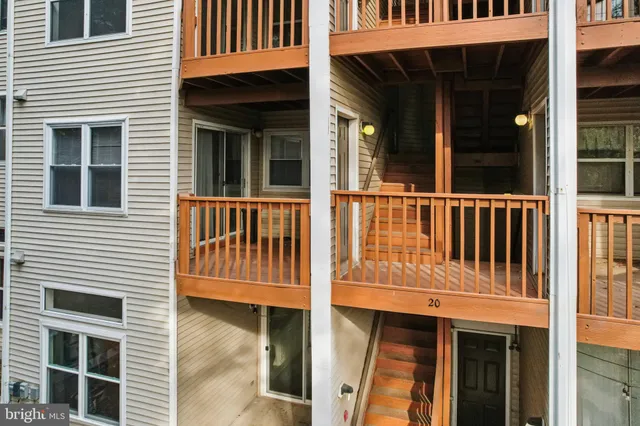 $237,500 | 20 Deer Run Court, Unit 514, Baltimore, MD 21227