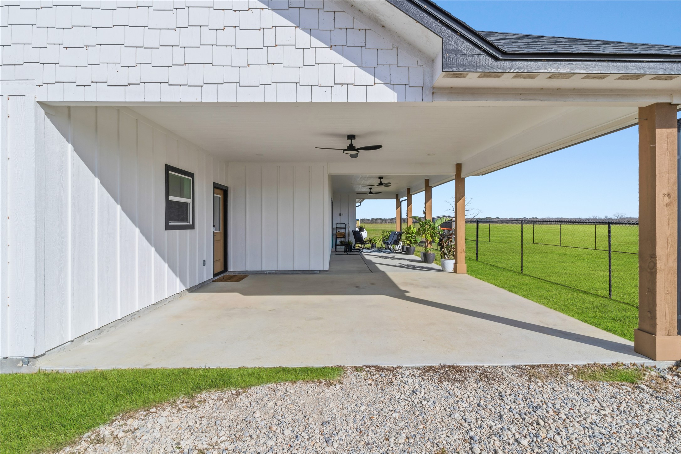 17637 Englin Road Winnie, TX 77665 - Photo 27 of 37 a view of a backyard