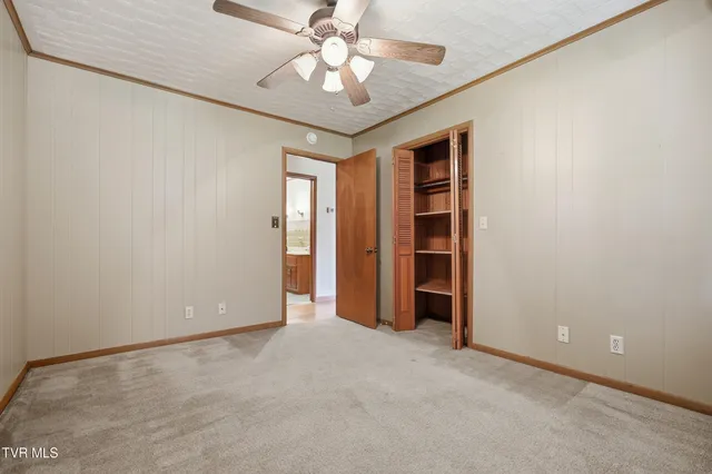 $265,000 | 220 Market Street, Clintwood, VA 24228