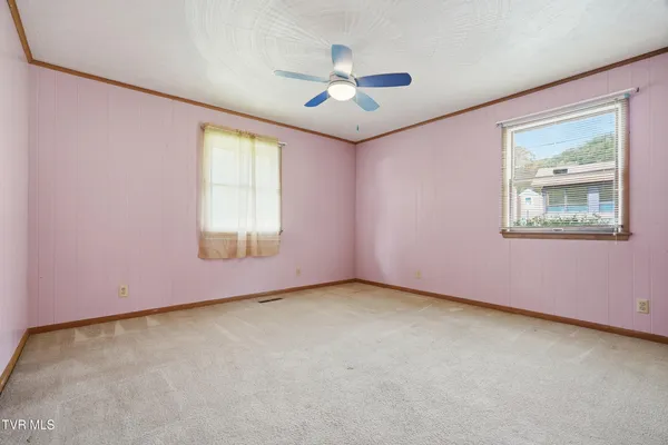 $238,000 | 220 Market Street, Clintwood, VA 24228