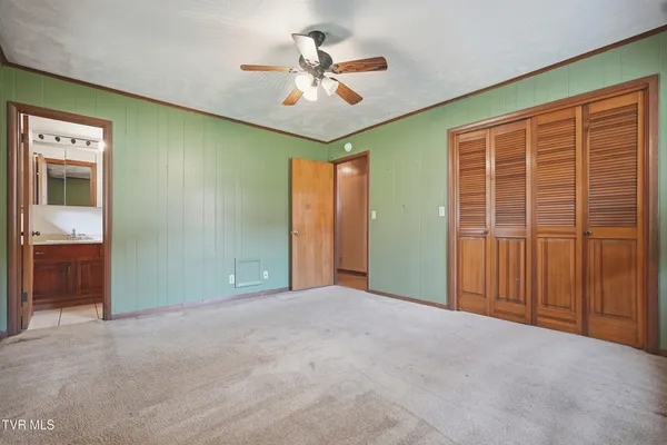 $238,000 | 220 Market Street, Clintwood, VA 24228