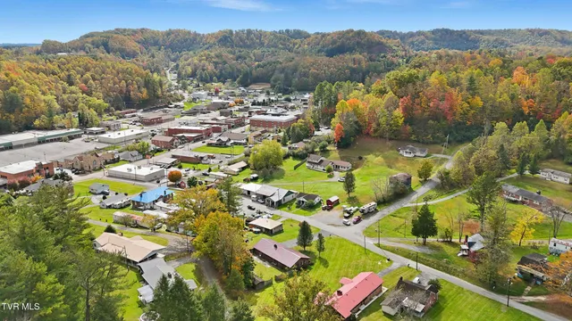 $265,000 | 220 Market Street, Clintwood, VA 24228