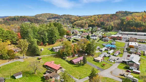 $238,000 | 220 Market Street, Clintwood, VA 24228