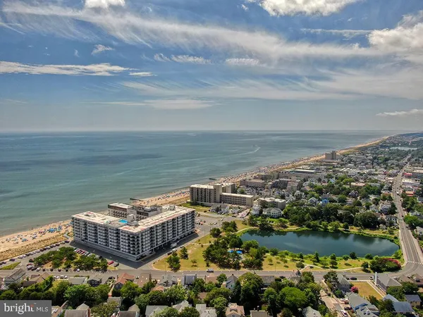 $1,190,000 | 527 North Boardwalk, Unit 205, Rehoboth Beach, DE 19971