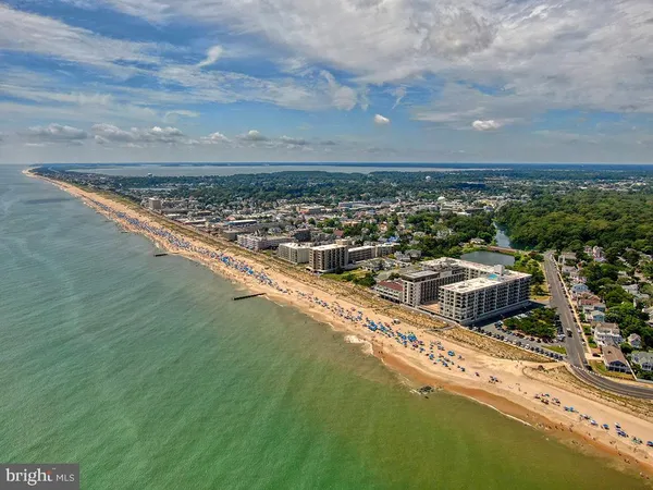 $1,190,000 | 527 North Boardwalk, Unit 205, Rehoboth Beach, DE 19971