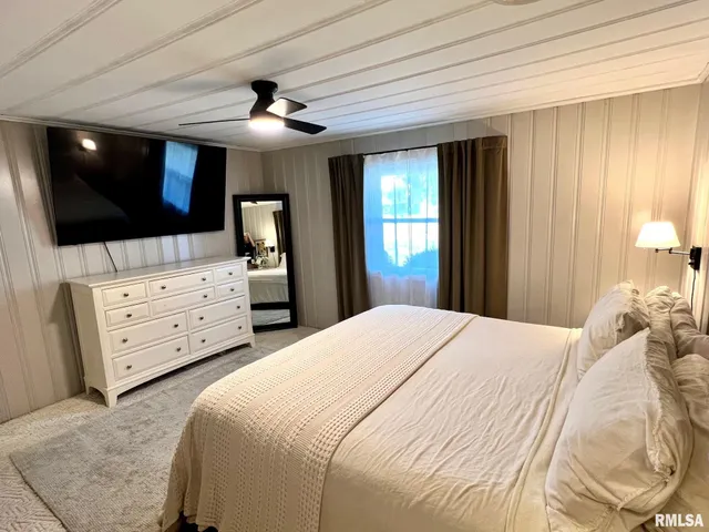 $130,000 | 107 East Michigan Avenue, Jacksonville, IL 62650