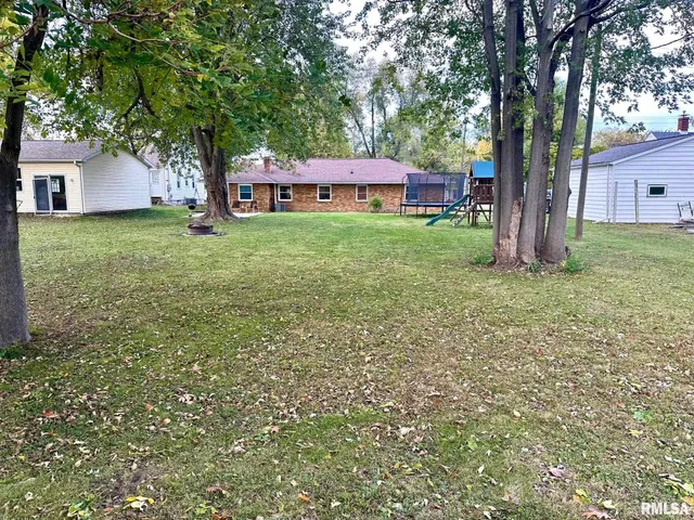 $130,000 | 107 East Michigan Avenue, Jacksonville, IL 62650