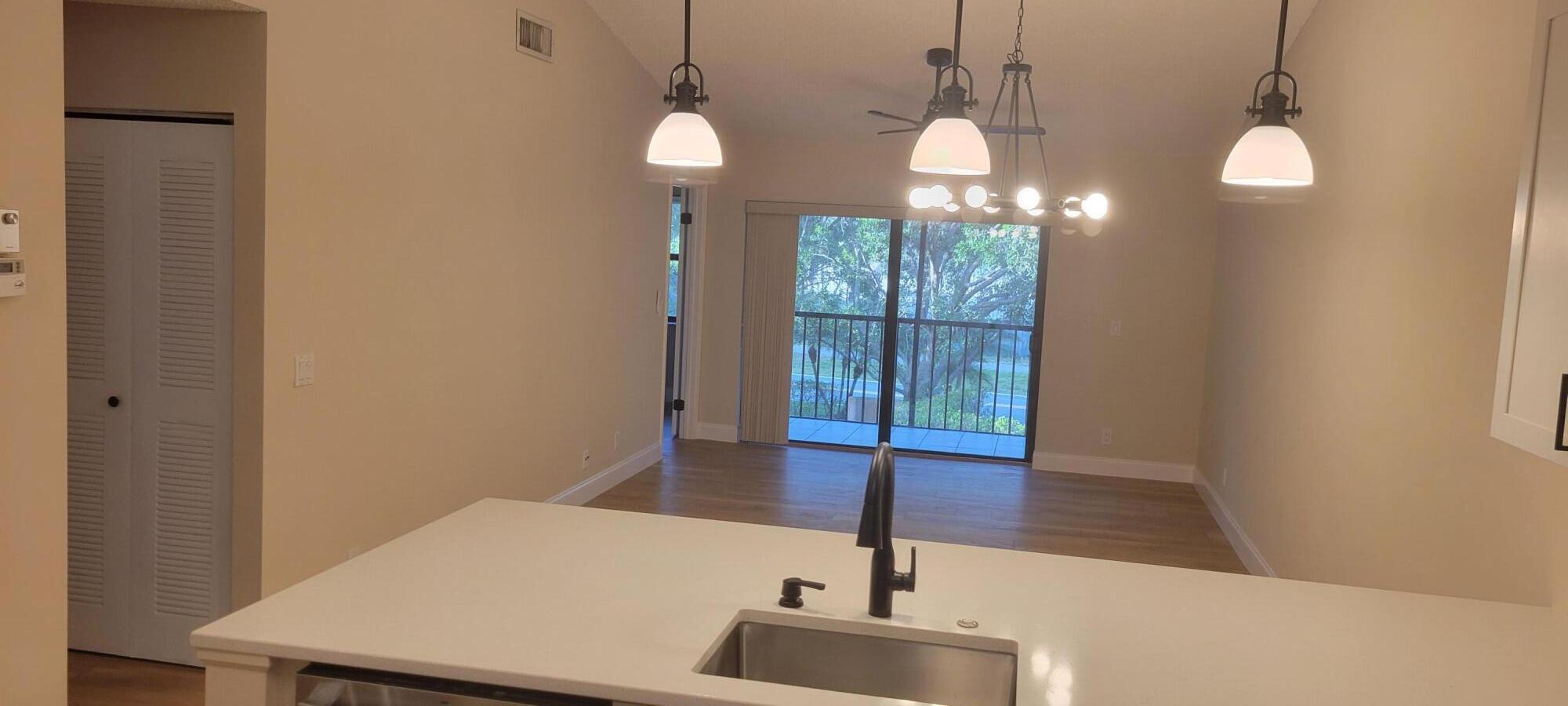 22028 Palms Way, Unit 201 Boca Raton, FL 33433 - Photo 3 of 21 livingroom