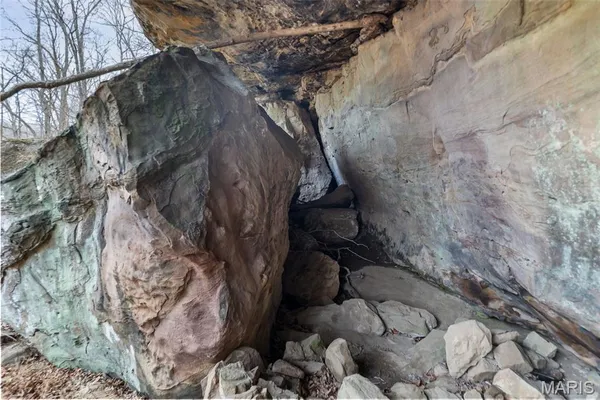 $4,299,000 | 13285 Highway 45, New Burnside, IL 62967