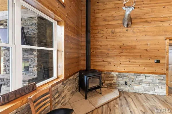 $4,299,000 | 13285 Highway 45, New Burnside, IL 62967