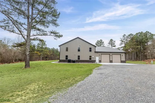 $4,299,000 | 13285 Highway 45, New Burnside, IL 62967