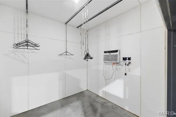 $4,299,000 | 13285 Highway 45, New Burnside, IL 62967