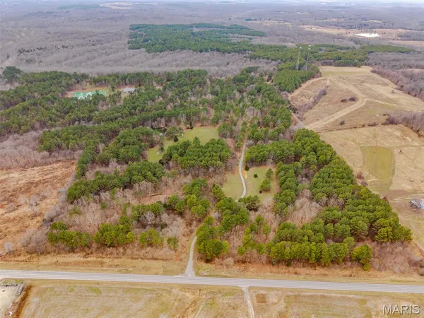 $4,299,000 | 13285 Highway 45, New Burnside, IL 62967