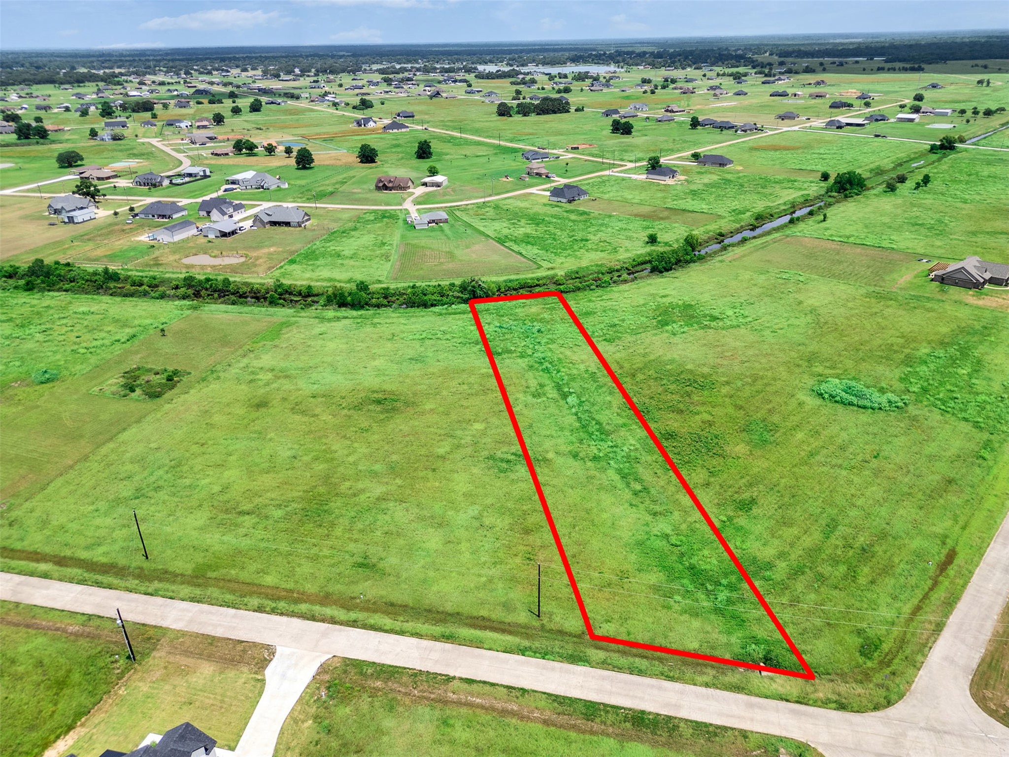 426 Chuckwagon Trail Angleton, TX 77515 - Photo 2 of 6
