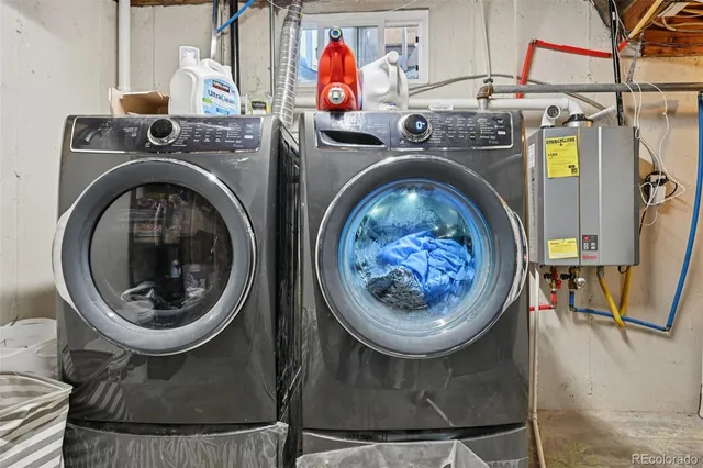 a house view with a backyard space