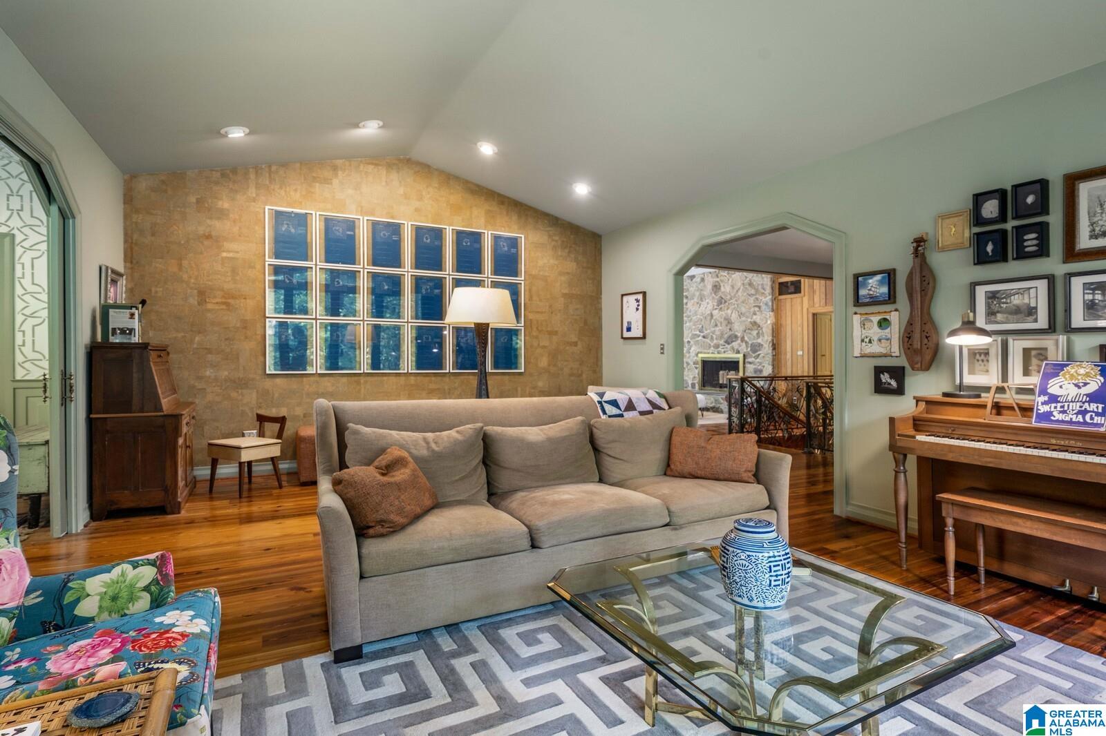 3343 Brookwood Road Birmingham, AL 35223 - Photo 22 of 86