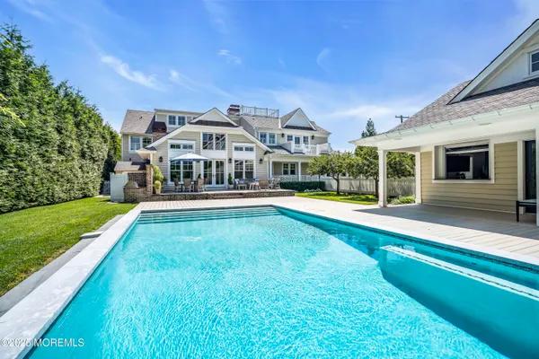 $10,500,000 | 118 Warren Avenue, Spring Lake, NJ 07762