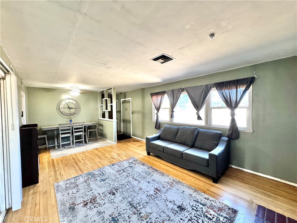 1335 North Riverside Avenue Rialto, CA 92376 - Photo 5 of 16