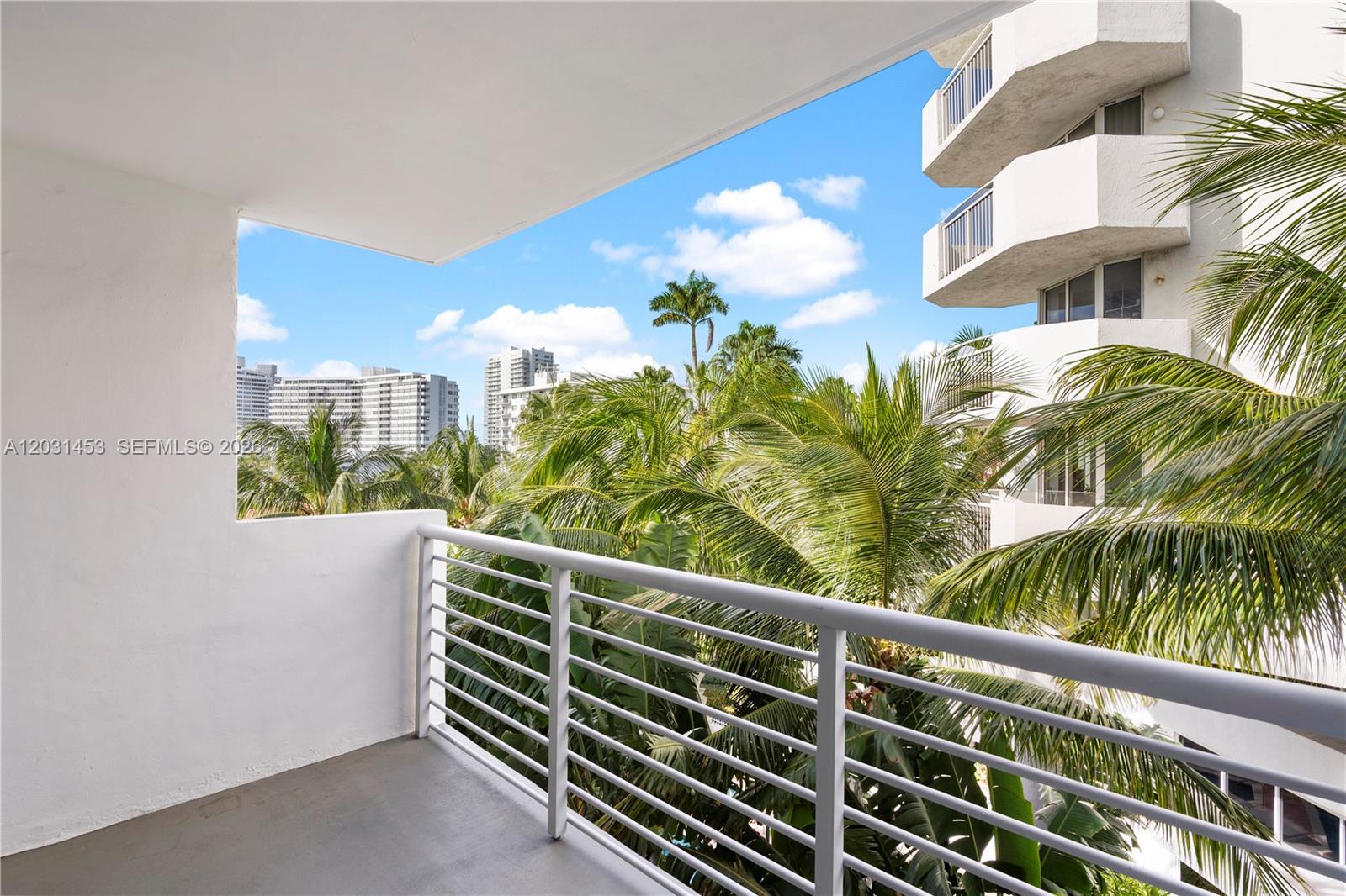 1605 Bay Road, Unit 503 Miami Beach, FL 33139 - Photo 2 of 21