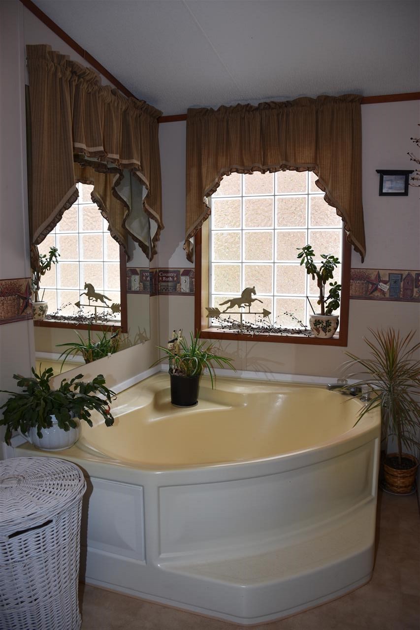 147 Emery Road Washington, VT 05675 - Photo 7 of 19