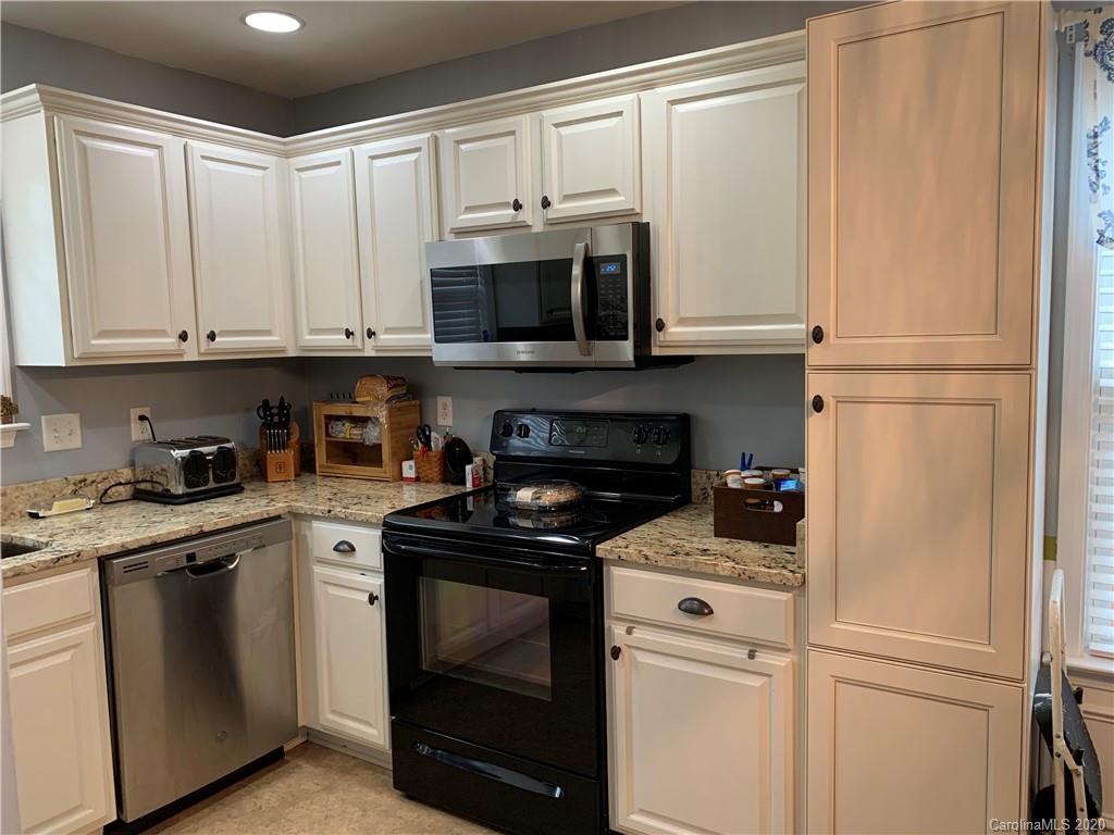 275 Mud Creek Road, Unit 393 Fletcher, NC 28732 - Photo 8 of 8 Gallery Image 8