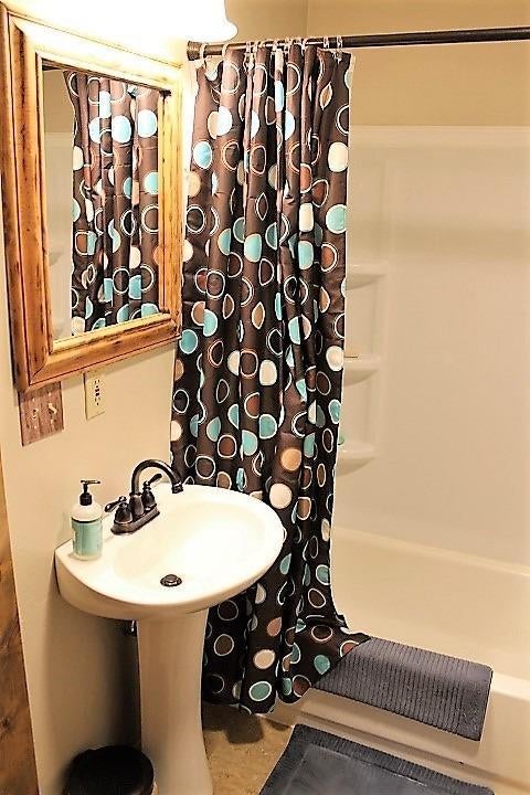 7461 Blackwell Road Central Point, OR 97502 - Photo 19 of 33 Additional Photo