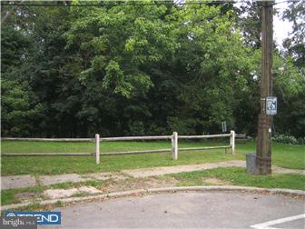 3553 Retta Street Philadelphia, PA 19128 - Photo 11 of 12 Exterior