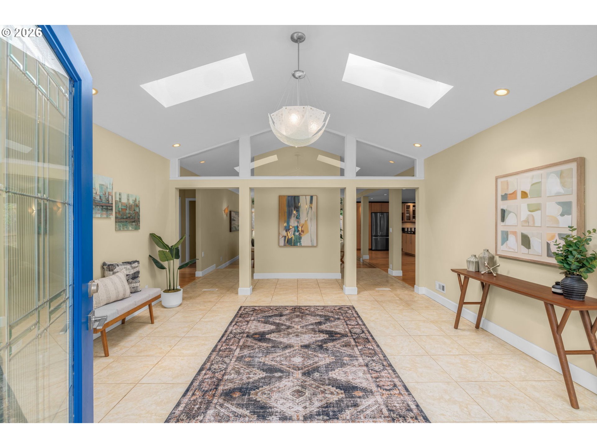 2641 Southwest Ridge Drive Portland, OR 97219 - Photo 7 of 44 Gallery Image 7