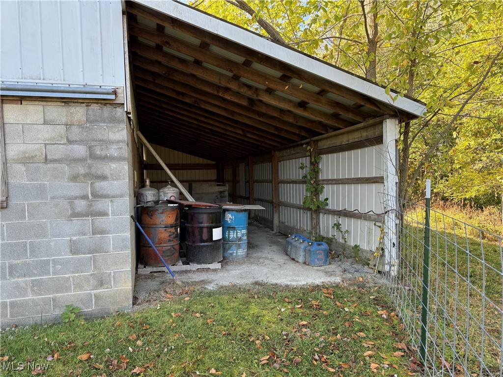 34417 Walter Ridge Road Woodsfield, OH 43793 - Photo 9 of 48