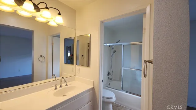 $3,850 | 14880 Honey Court, Tustin, CA 92780